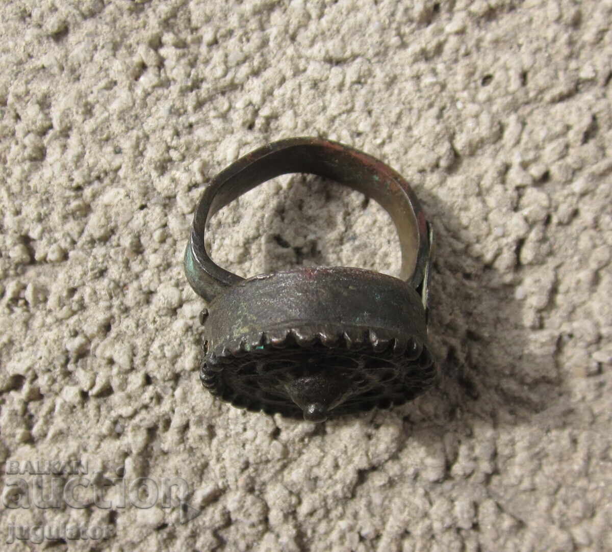 Αυθεντικό Βουλγαρικό Δαχτυλίδι Αναγέννησης Τσορμπατζή με τιμή 70.00 BGN | € 35.79 Αυθεντικό Βουλγαρικό Δαχτυλίδι Αναγέννησης Τσορμπατζή με τιμή 70.00 BGN | € 35.79