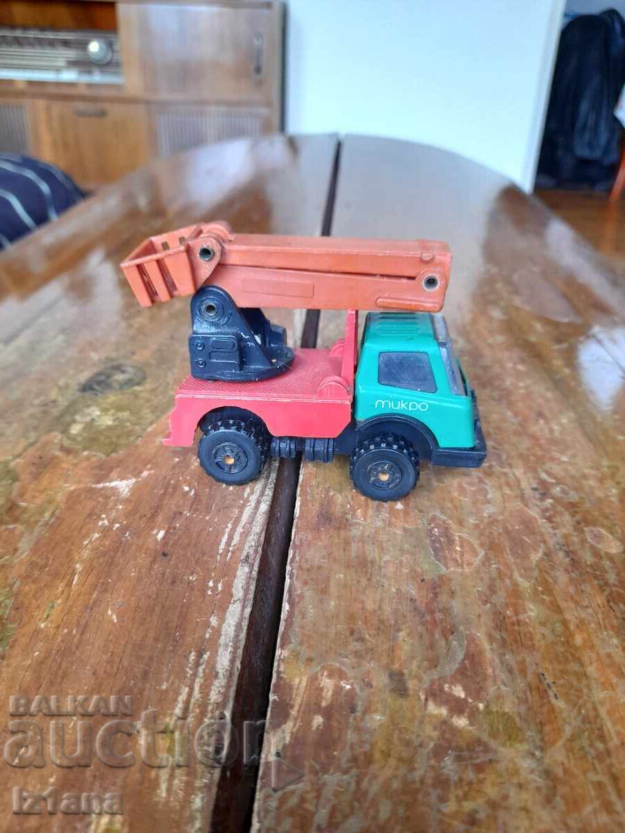 Licitație Micro camion vechi Licitație Micro camion vechi