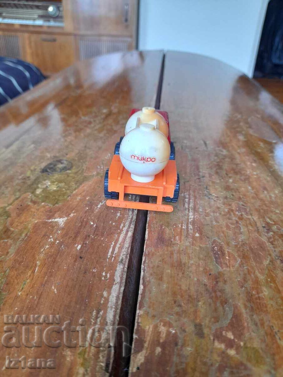 Delivery of Old Micro truck Delivery of Old Micro truck