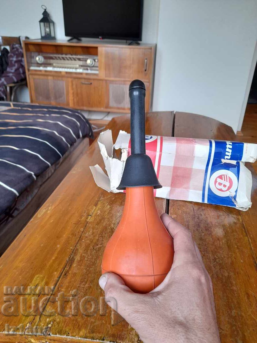 Delivery of Old Barum Ladies Shower Delivery of Old Barum Ladies Shower