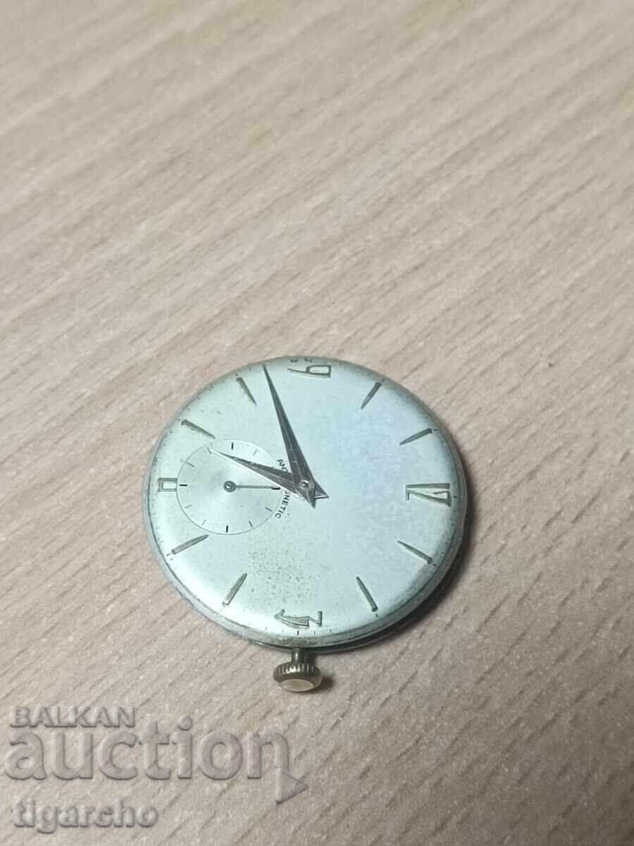 Аукцион Машинка за мъжки часовник Аукцион Машинка за мъжки часовник