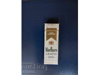 Μοναδικό ανοιγμένο κουτί Marlboro LIGHTS 4 τσιγάρων, σουβενίρ