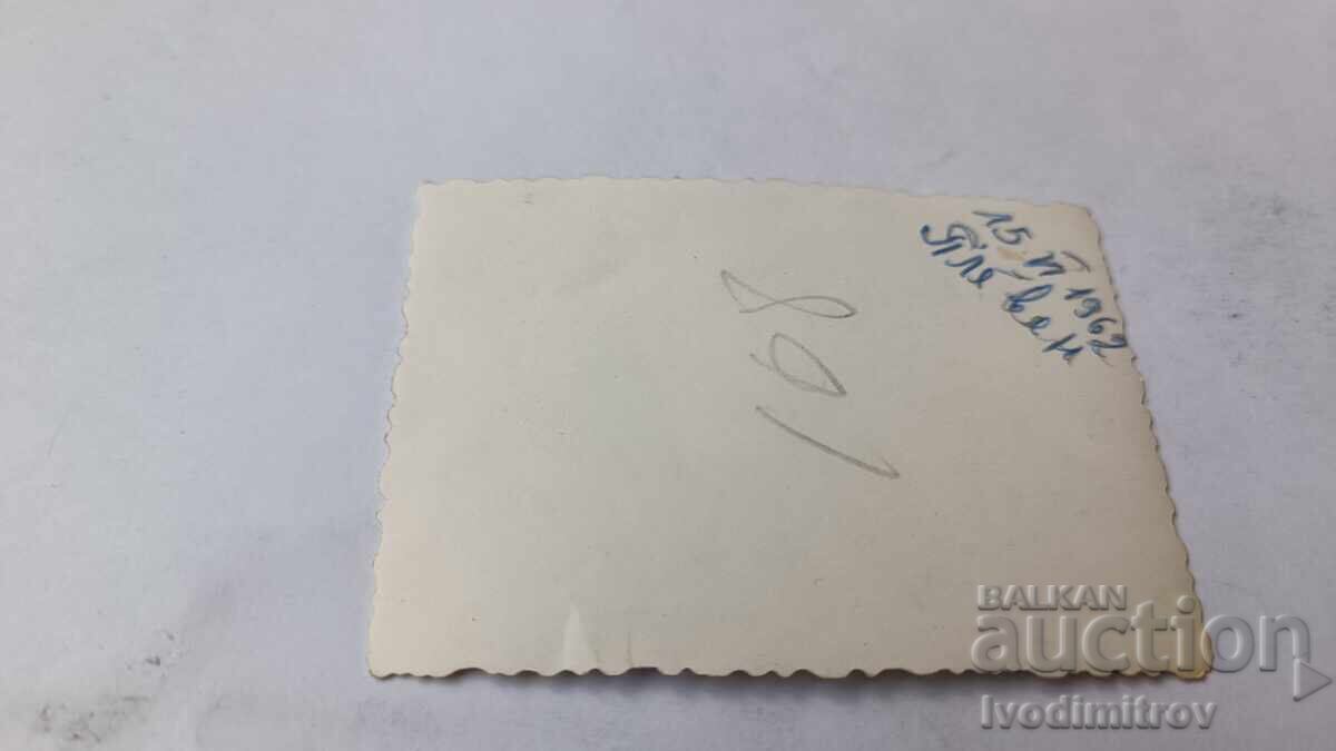 Photo Pleven Men and women on the square 1962 with price 2.15 BGN | € 1.10 Photo Pleven Men and women on the square 1962 with price 2.15 BGN | € 1.10