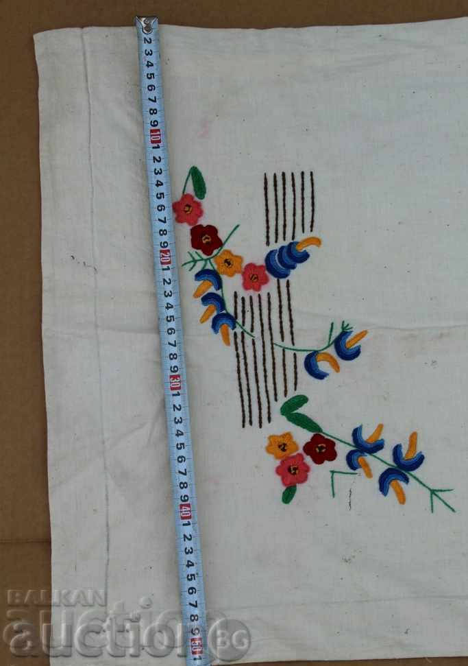 . FACE DE PERNA CHASE BRODATA MANUAL cu preț 25.00 BGN | € 12.78