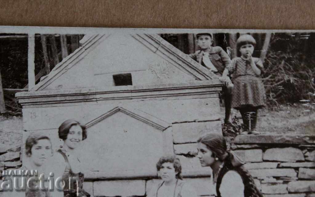 Delivery of . CHESHMA WEAR TIN MENZI SUKMAN APRON PHOTO