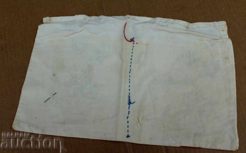 Auction  . OLD SPOON HOLDER WITH EMBROIDERY FOR WALL UTENSILS CARPET