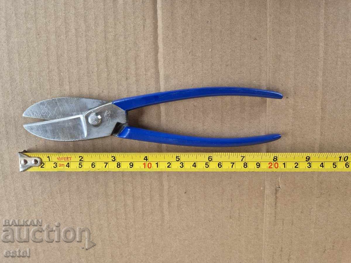Delivery of Small sheet metal shears