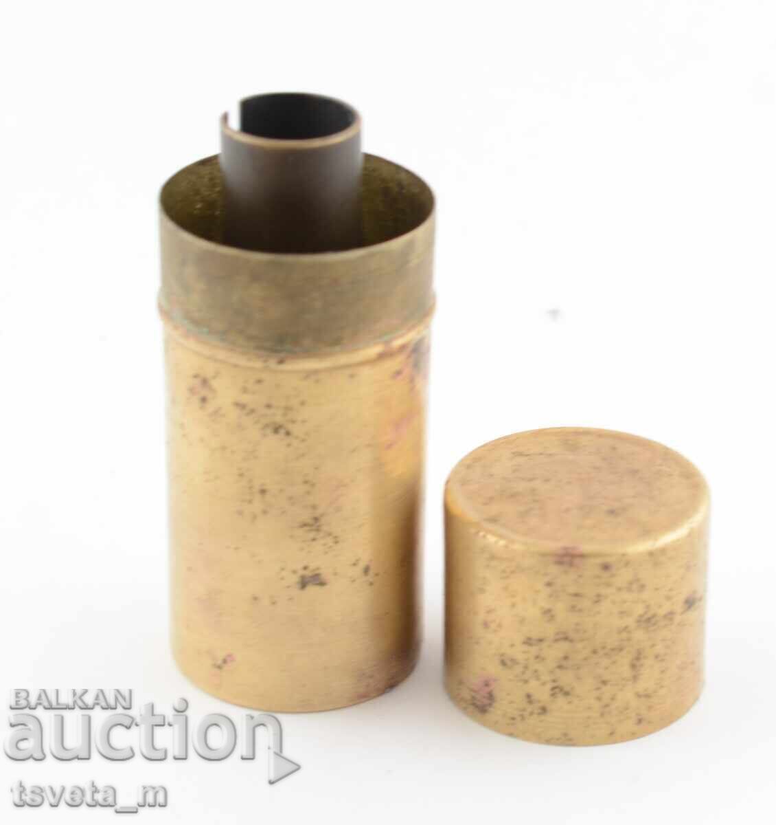 Prizmă pentagonală pentru măsurarea suprafețelor cu preț 35.00 BGN | € 17.90