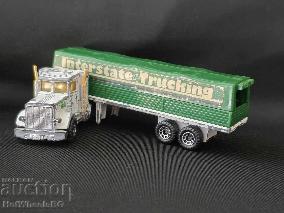Delivery of Matchbox CY 5A Peterbilt Covered Truck "Interstate Trucking" Delivery of Matchbox CY 5A Peterbilt Covered Truck "Interstate Trucking"