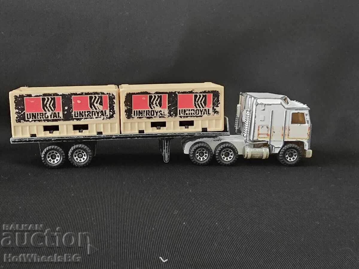 Matchbox Convoy CY-3 Peterbilt Double Container Truck-Uniroy with price 20.00 BGN | € 10.23 Matchbox Convoy CY-3 Peterbilt Double Container Truck-Uniroy with price 20.00 BGN | € 10.23