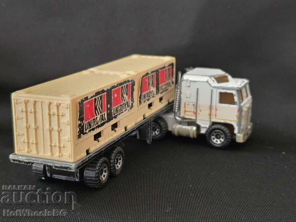 Delivery of Matchbox Convoy CY-3 Peterbilt Double Container Truck-Uniroy Delivery of Matchbox Convoy CY-3 Peterbilt Double Container Truck-Uniroy