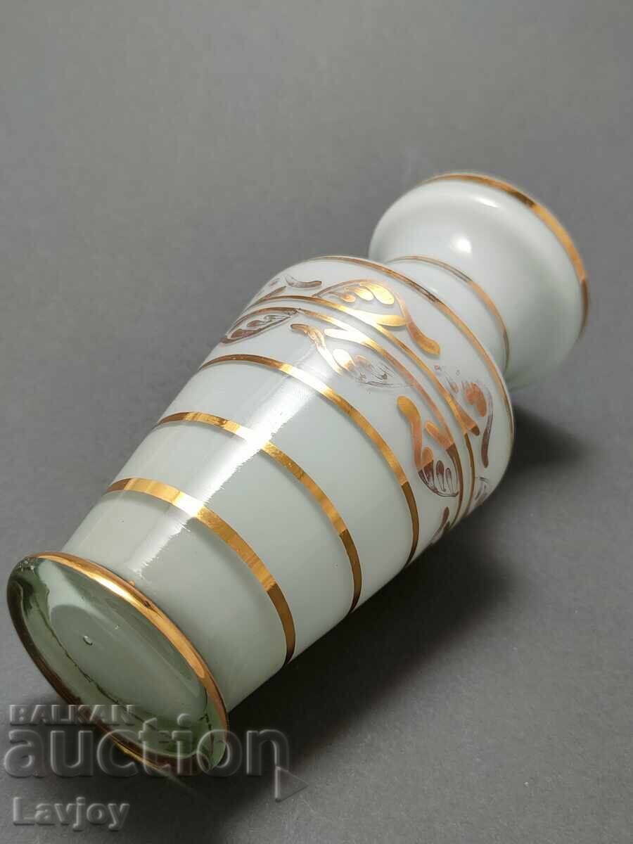 Vază veche de sticlă cu margine aurie - 5