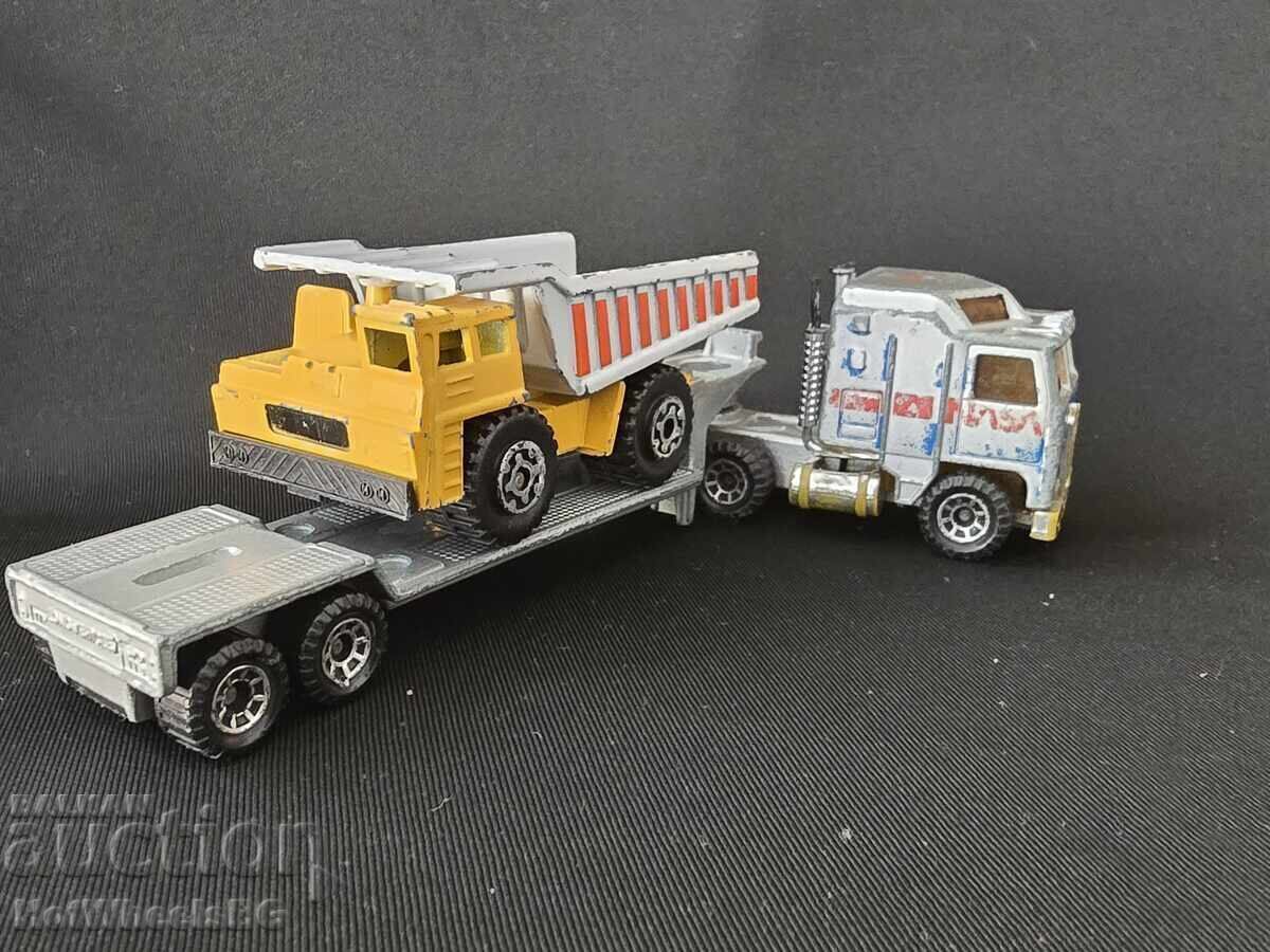 Delivery of Matchbox Convoy Trucks & Trailers Delivery of Matchbox Convoy Trucks & Trailers
