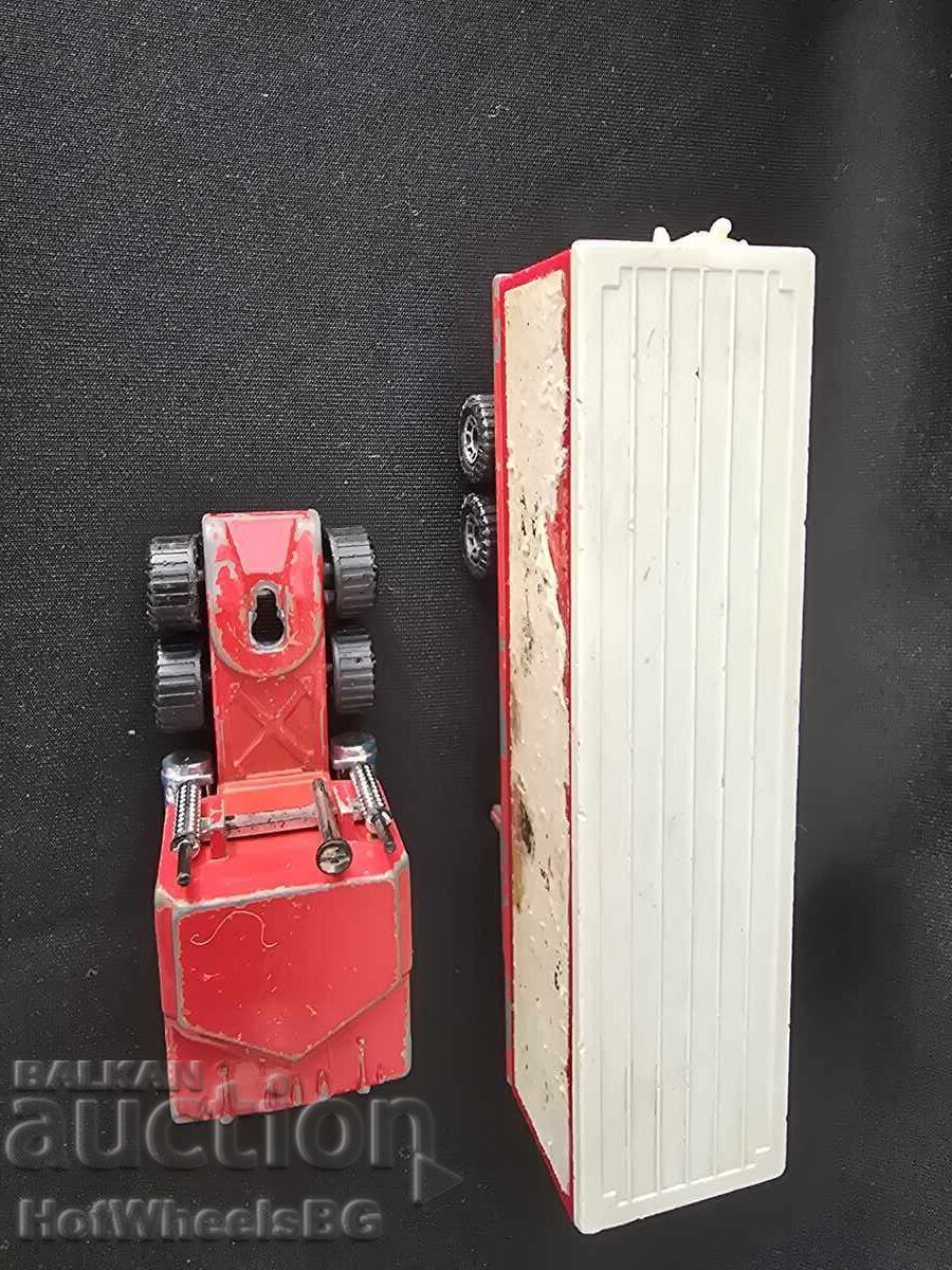 Matchbox Convoy CY 9 Kenworth Box Truck - 5 Matchbox Convoy CY 9 Kenworth Box Truck - 5