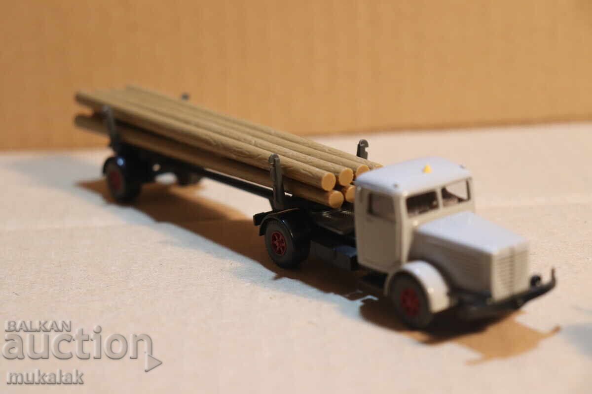 WIKING 1:87 H0 BUSSING?? MODEL TRUCK TIR - 5 WIKING 1:87 H0 BUSSING?? MODEL TRUCK TIR - 5