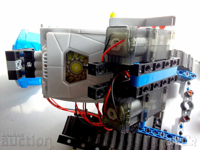 Auction CLEMENTONI ROBOT RoboMaker ROBOTICS LABORATORY for parts Auction CLEMENTONI ROBOT RoboMaker ROBOTICS LABORATORY for parts