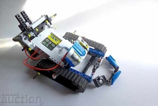CLEMENTONI ROBOT RoboMaker ROBOTICS LABORATORY for parts CLEMENTONI ROBOT RoboMaker ROBOTICS LABORATORY for parts