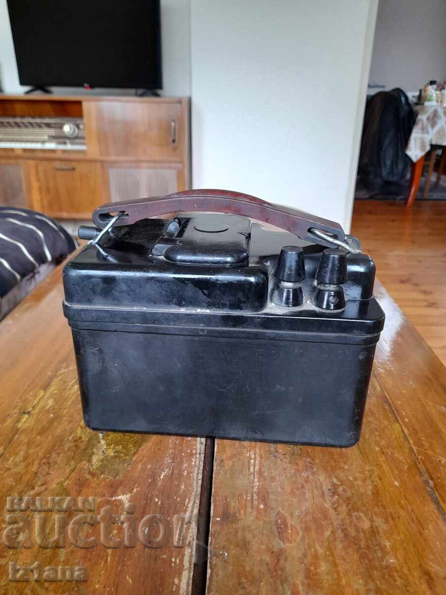Auction Old megohmmeter M1101M Auction Old megohmmeter M1101M