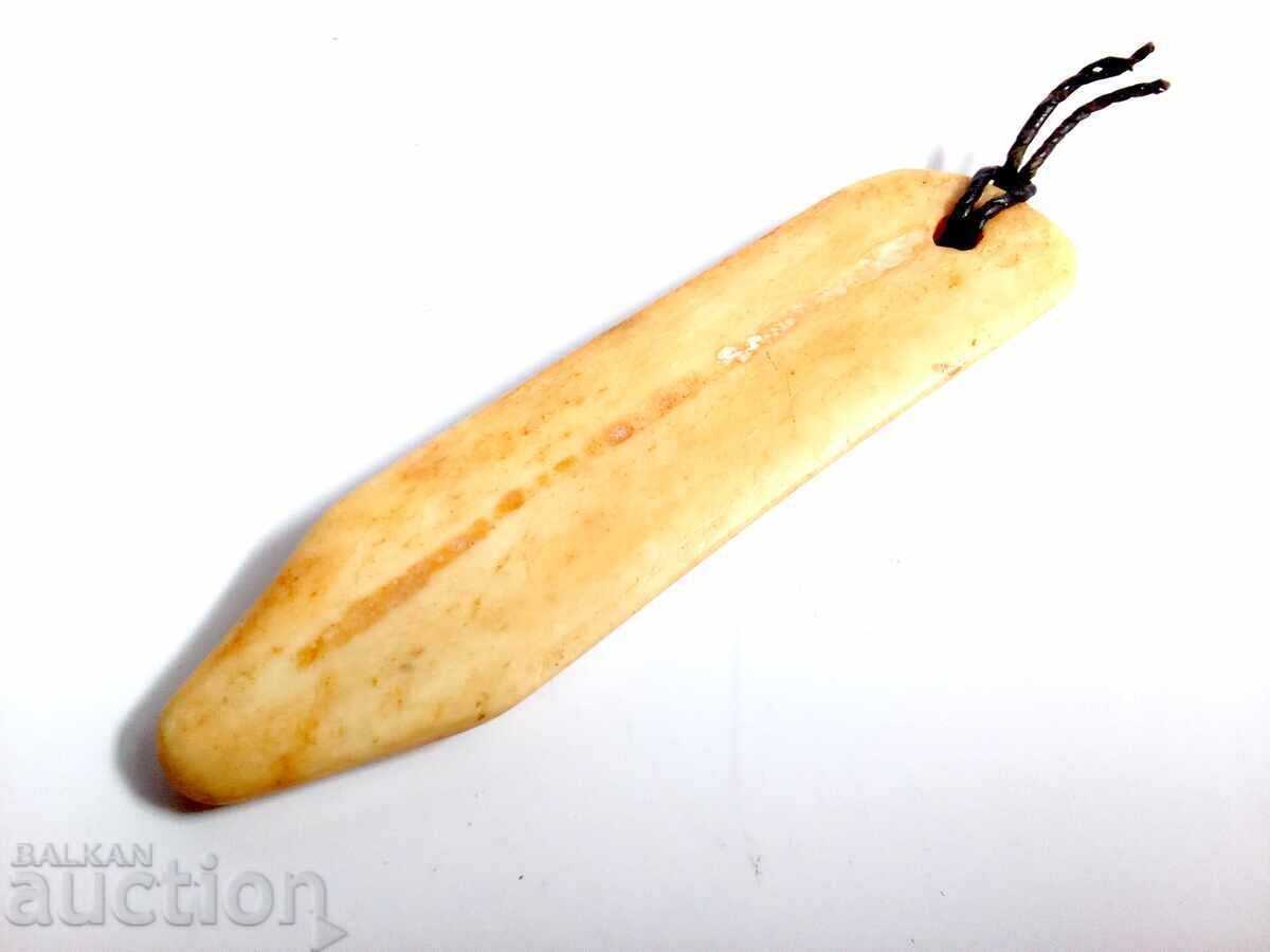 DINTE DE MORSA AMULET cu preț € 30.00 | 58.67 BGN