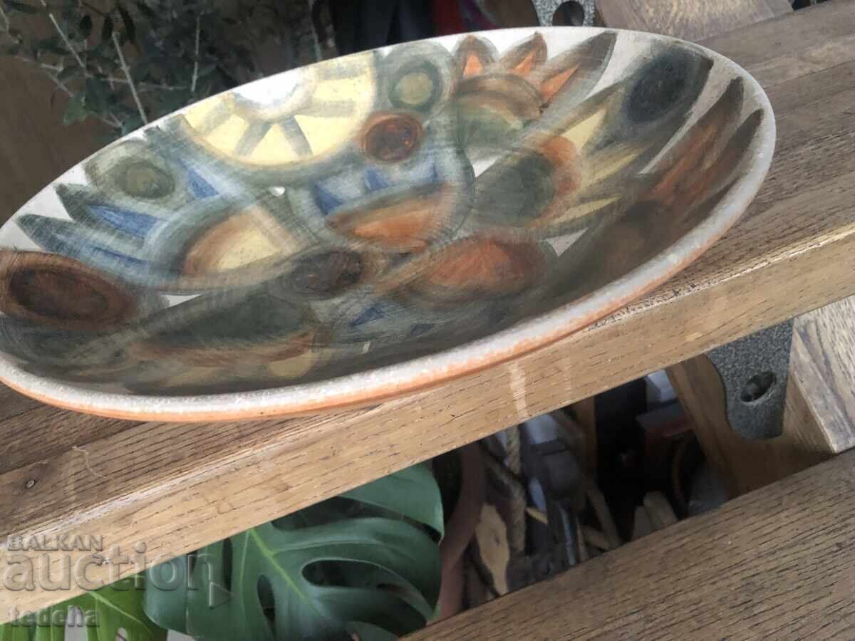 CERAMICĂ BULGARĂ - PERFECTĂ cu preț € 15.34 | 30.00 BGN