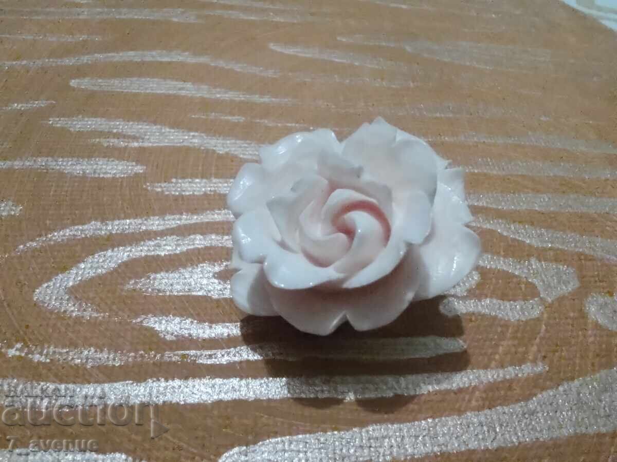 Brooch from bone, very old, ROSE 3.04.2025 - 5 Brooch from bone, very old, ROSE 3.04.2025 - 5