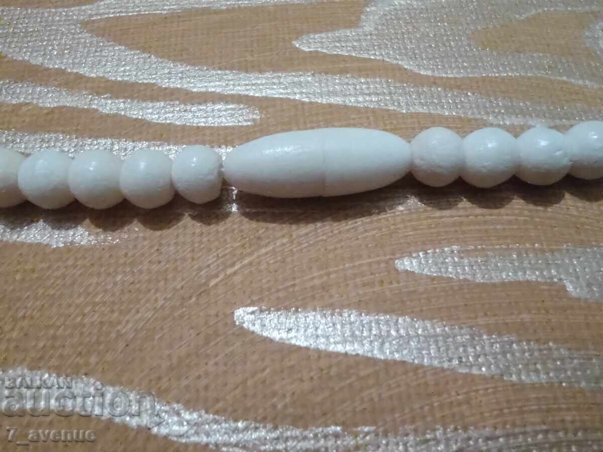 Necklace from sun bone, very old 3.04.2025 - 7 Necklace from sun bone, very old 3.04.2025 - 7