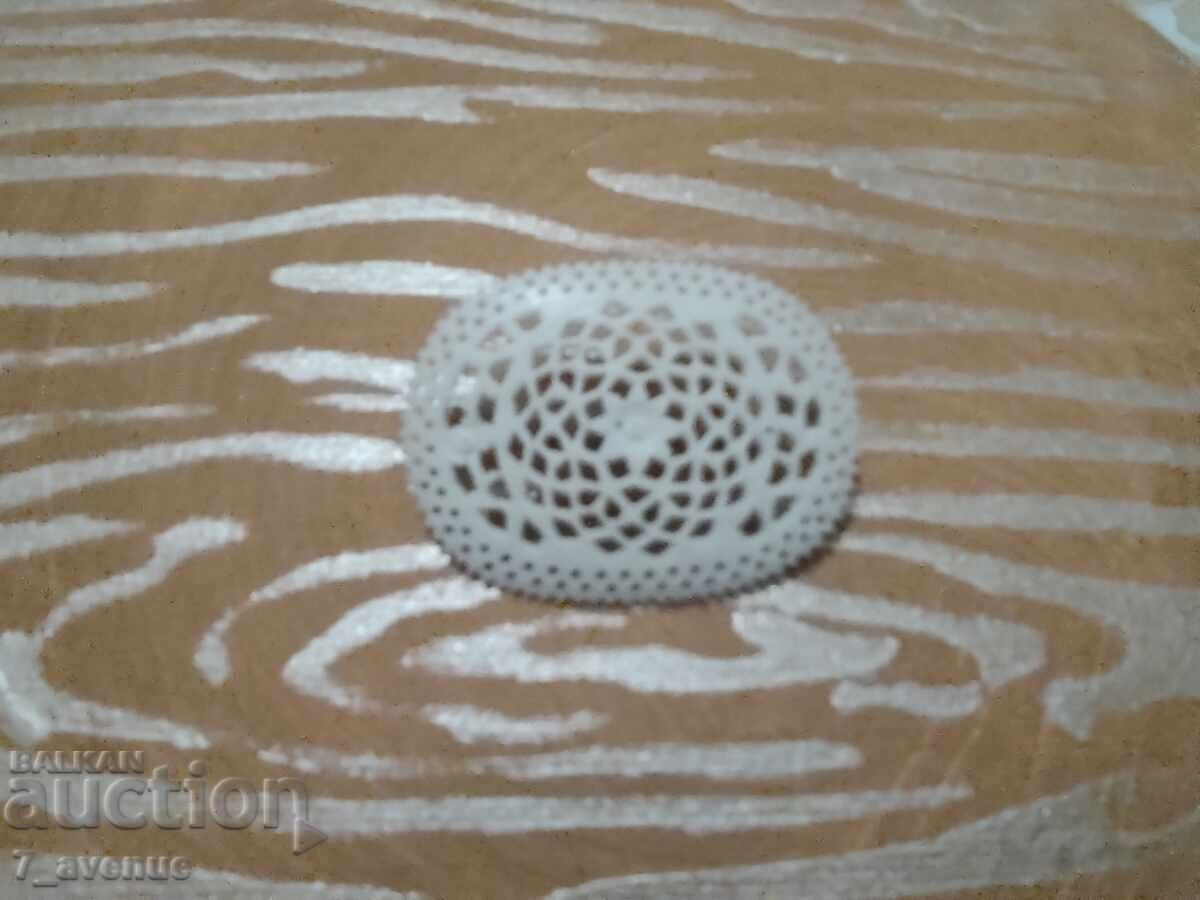 Broșă din os, foarte veche 3.04.2025 - 5 Broșă din os, foarte veche 3.04.2025 - 5