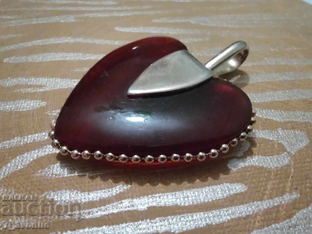 Аукцион Медальон много красив, стар , стилен 3.04..2025