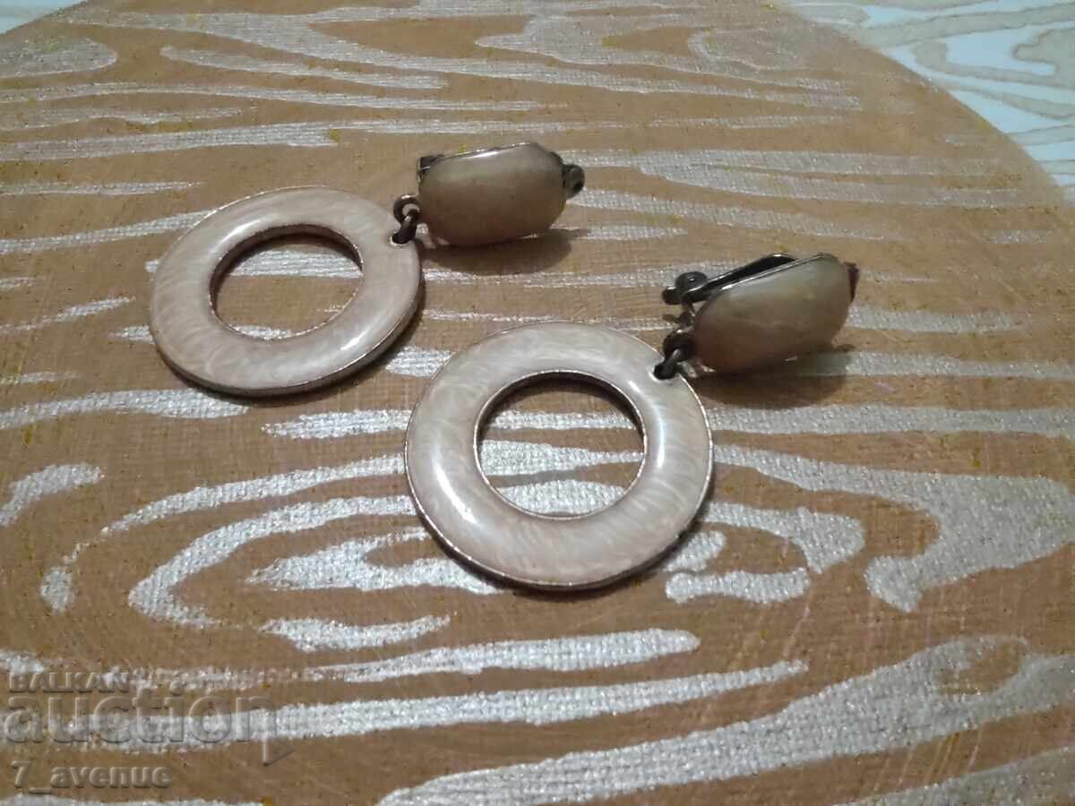 Large Earrings 70s 3.04.2025 Large Earrings 70s 3.04.2025