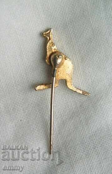 Emblem de cangur, Australia cu preț 3.00 BGN | € 1.53 Emblem de cangur, Australia cu preț 3.00 BGN | € 1.53