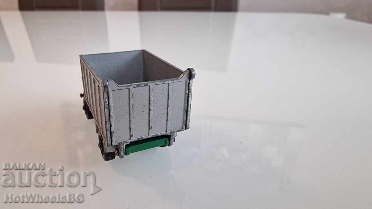 Delivery of MATCHBOX LESNEY 26C GMC Tipper Truck 1968 Delivery of MATCHBOX LESNEY 26C GMC Tipper Truck 1968