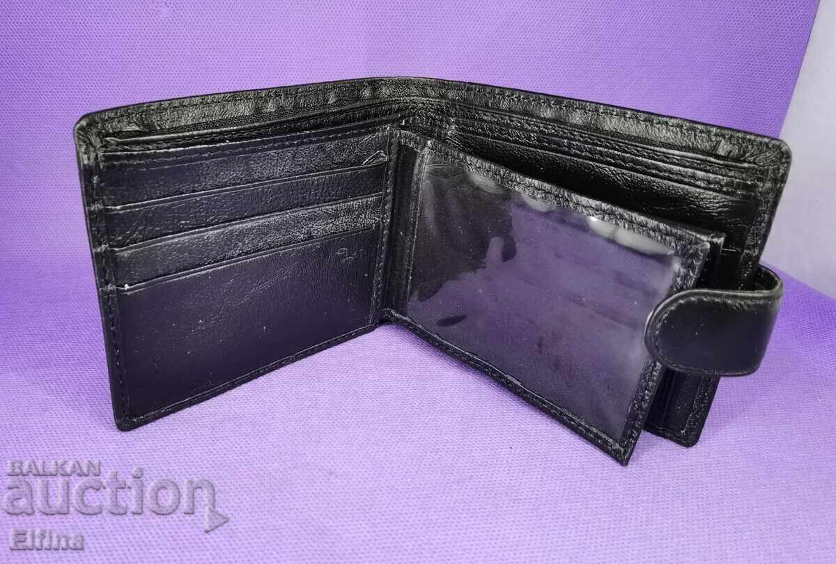 Delivery of Gucci wallet made of black natural leather - high-quality replica