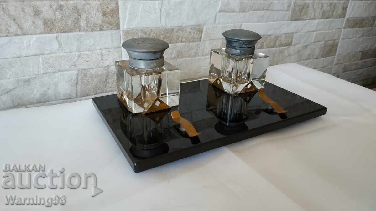 Delivery of Old crystal inkwell - Antique