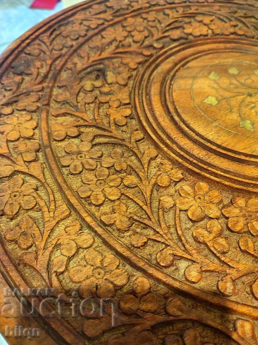 Auction Beautiful Wooden Table-Carving Auction Beautiful Wooden Table-Carving