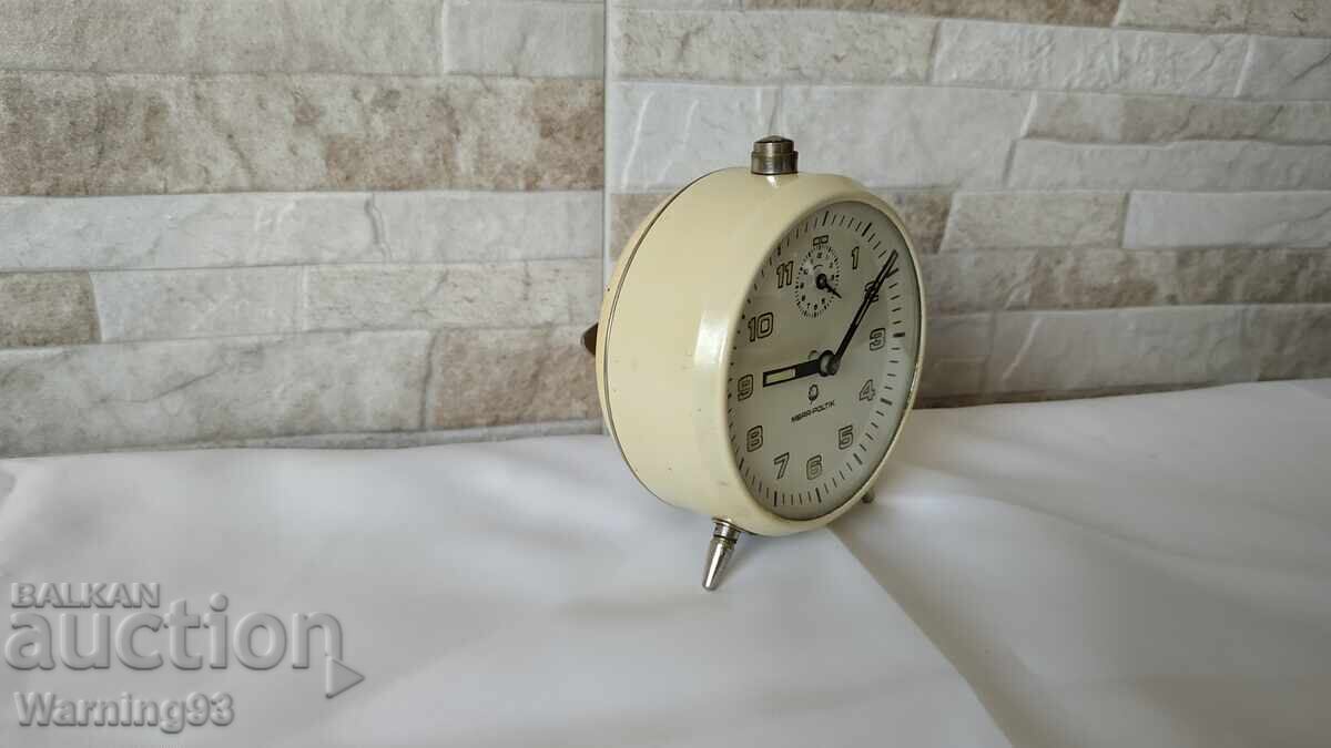 Delivery of Old clock / alarm clock - MERA-POLTIK - Made in Poland Delivery of Old clock / alarm clock - MERA-POLTIK - Made in Poland