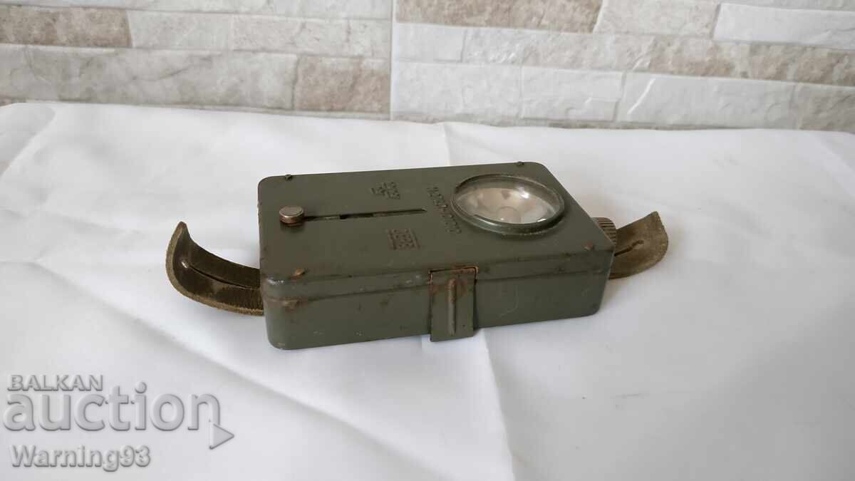 Delivery of Old Military Signal Lantern - JERB WWII - Made in Germany Delivery of Old Military Signal Lantern - JERB WWII - Made in Germany