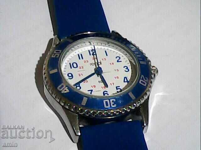 4pcs Ladies' Watches... Working, no batteries needed - 5