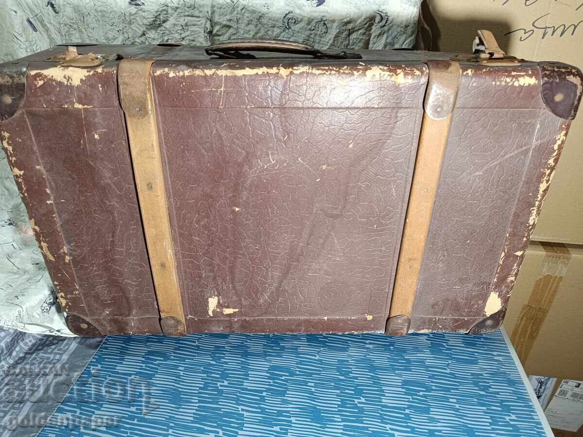 Valiză veche 55x33 cm