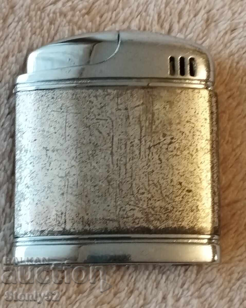 Παλιό Μεταλλικό Αναπτήρα αερίου, επαναγεμιζόμενο