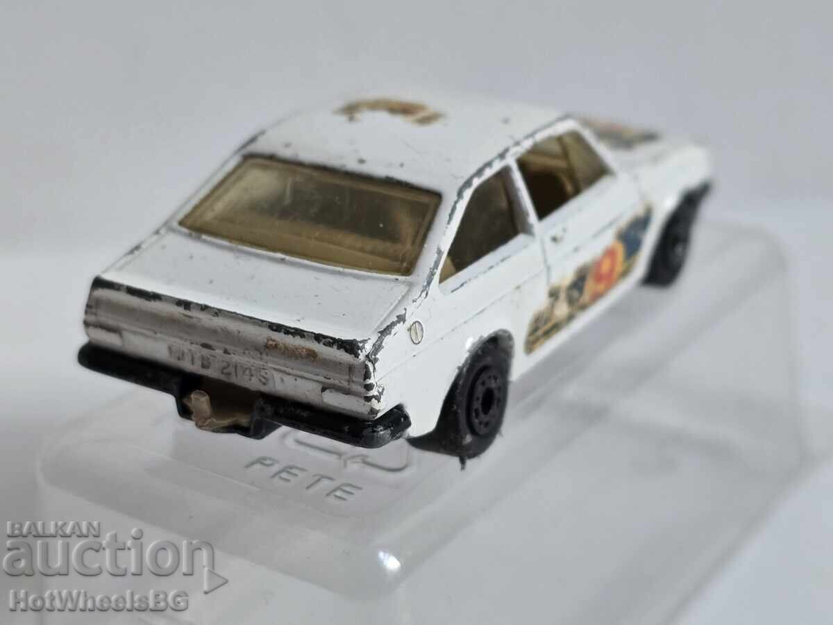 Delivery of MATCHBOX LESNEY 9C Ford Escort 1977 Delivery of MATCHBOX LESNEY 9C Ford Escort 1977