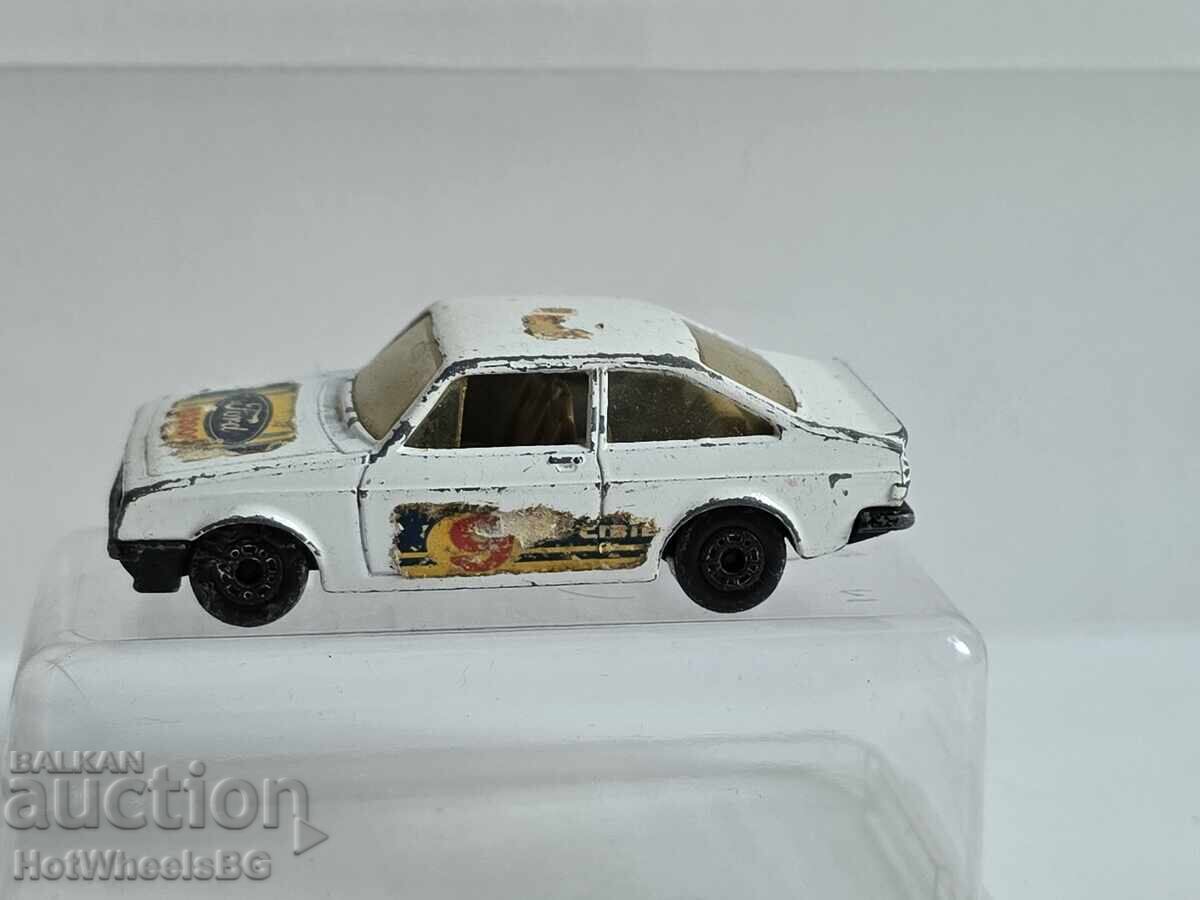 MATCHBOX LESNEY 9C Ford Escort 1977 MATCHBOX LESNEY 9C Ford Escort 1977