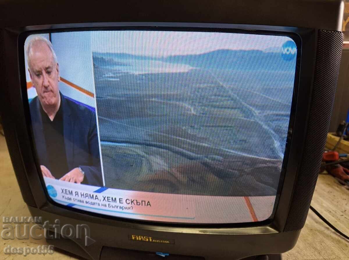 Austria. Televizor - austriac. Stare perfectă cu preț 70.00 BGN | € 35.79