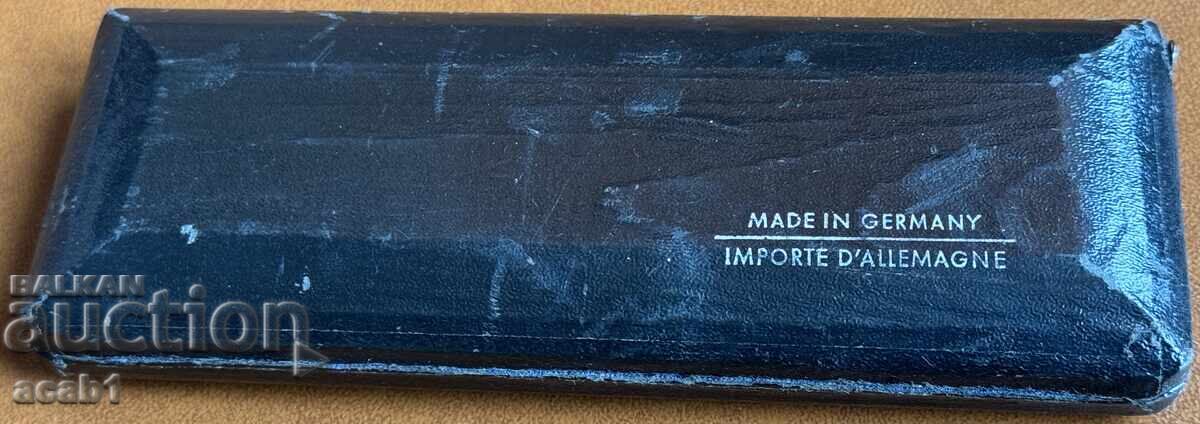 Σετ στυλό Pelican/Πέλικαν Graphos Chertozhen με τιμή 44.99 BGN | € 23.00 Σετ στυλό Pelican/Πέλικαν Graphos Chertozhen με τιμή 44.99 BGN | € 23.00