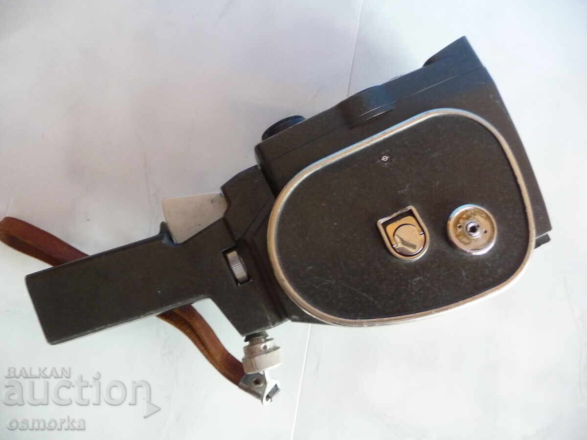 Delivery of Video camera Quartz 2 x 85 1 M Made in USSR video tape film