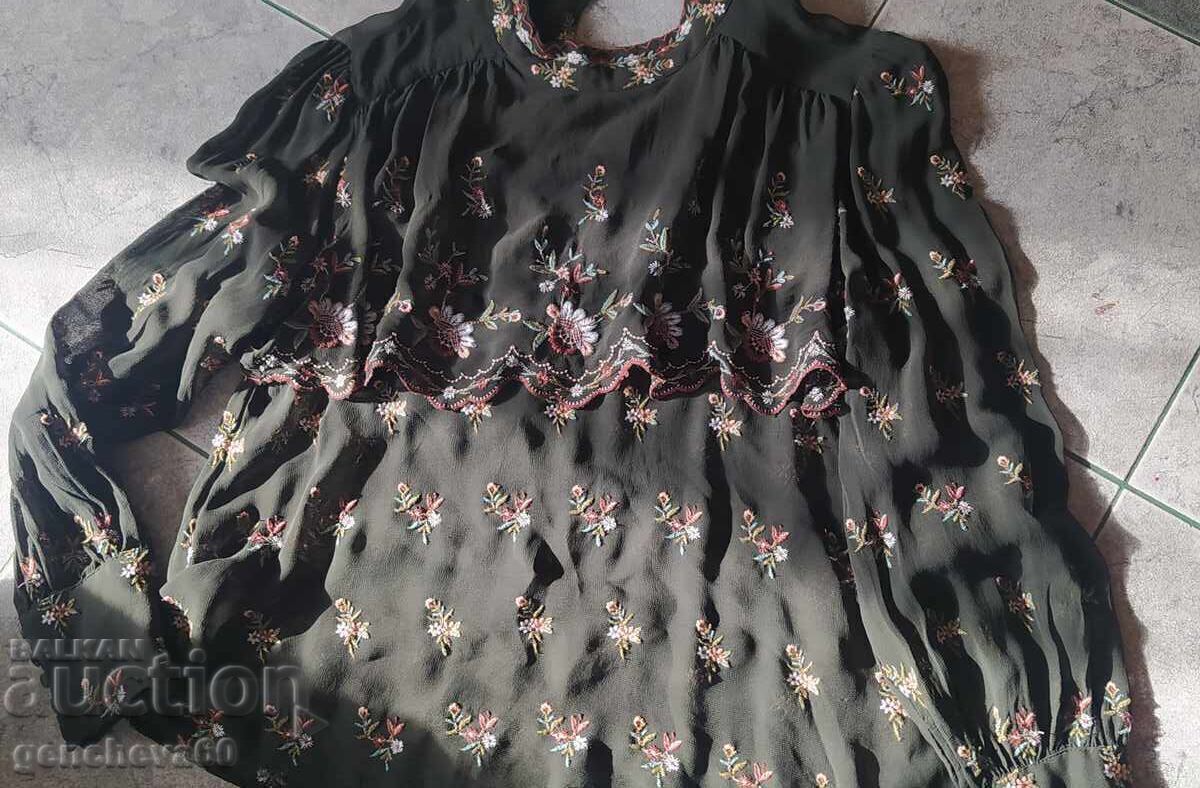 Beautiful green shirt with rich embroidery ZARA - 5 Beautiful green shirt with rich embroidery ZARA - 5