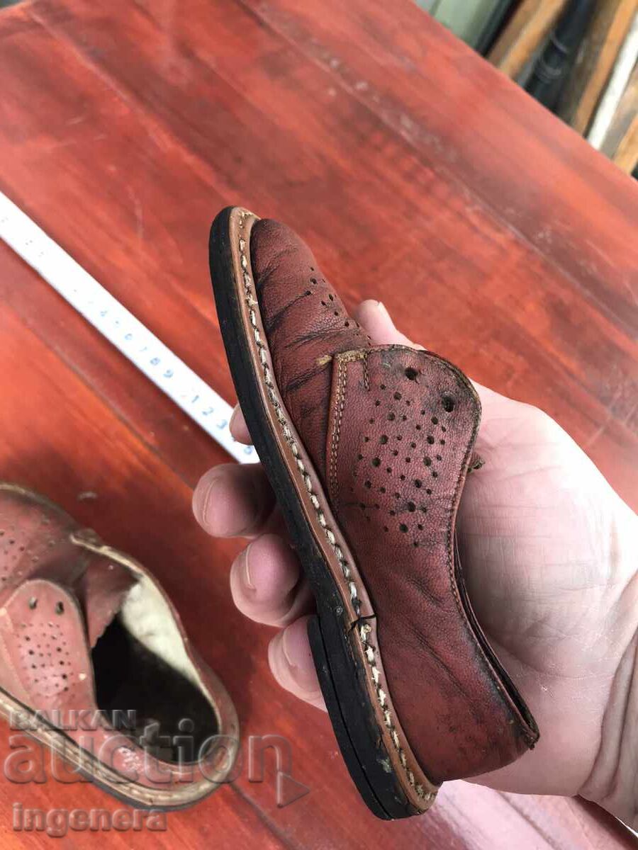 Δημοπρασία ΠΑΙΔΙΚΑ ΠΑΠΟΥΤΣΙΑ ΔΕΡΜΑΤΙΝΑ ΣΟΛΑ ΑΠΟ ΤΗΝ ΠΡΩΙΜΗ ΣΟΣ ΓΙΑ ΣΥΛΛΕΚΤΕΣ Δημοπρασία ΠΑΙΔΙΚΑ ΠΑΠΟΥΤΣΙΑ ΔΕΡΜΑΤΙΝΑ ΣΟΛΑ ΑΠΟ ΤΗΝ ΠΡΩΙΜΗ ΣΟΣ ΓΙΑ ΣΥΛΛΕΚΤΕΣ