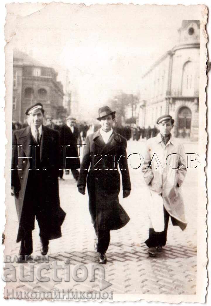 ΜΙΚΡΗ ΠΑΛΙΑ ΦΩΤΟΓΡΑΦΙΑ ΣΟΦΙΑ ΛΕΩΦΟΡΟΣ ΤΣΑΡ ΟΣΒΟΜΟΝΤΕΛ Δ645