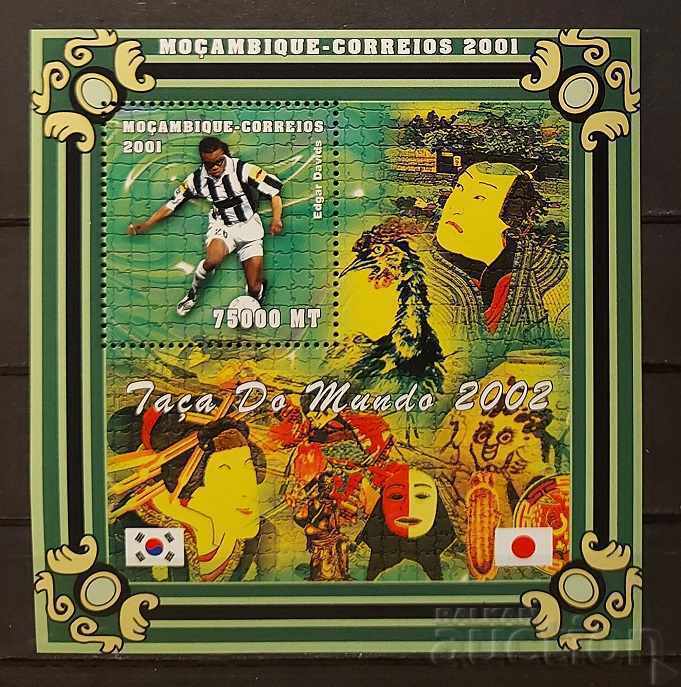 Μοζαμβίκη 2001 Αθλητισμός/Ποδόσφαιρο/Έντγκαρ Ντάβιντς Μπλοκ 10 € MNH