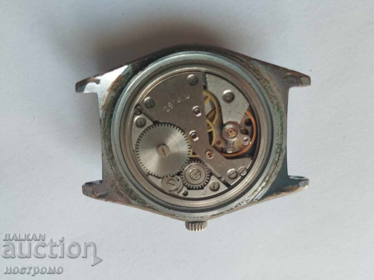 Working Raketa 2614 with gold-plated bezel - A 5440 - 5