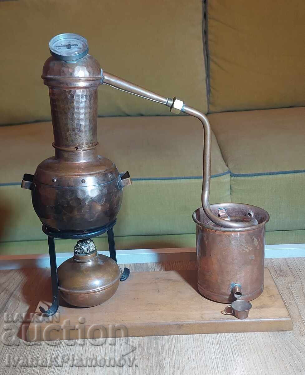 Distiller for honey, model for connoisseurs